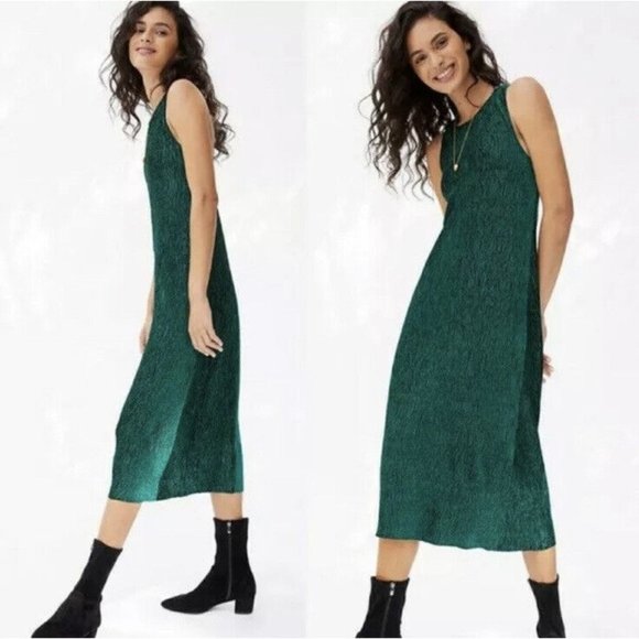 Anthropologie Maeve Adrienne Twist Back Velvet Midi dress Green Medium New NWT - Picture 1 of 5